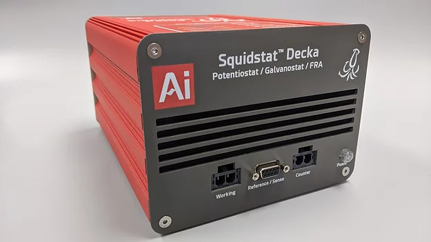 Squidstat Decka ±10A 全功能恆電位儀